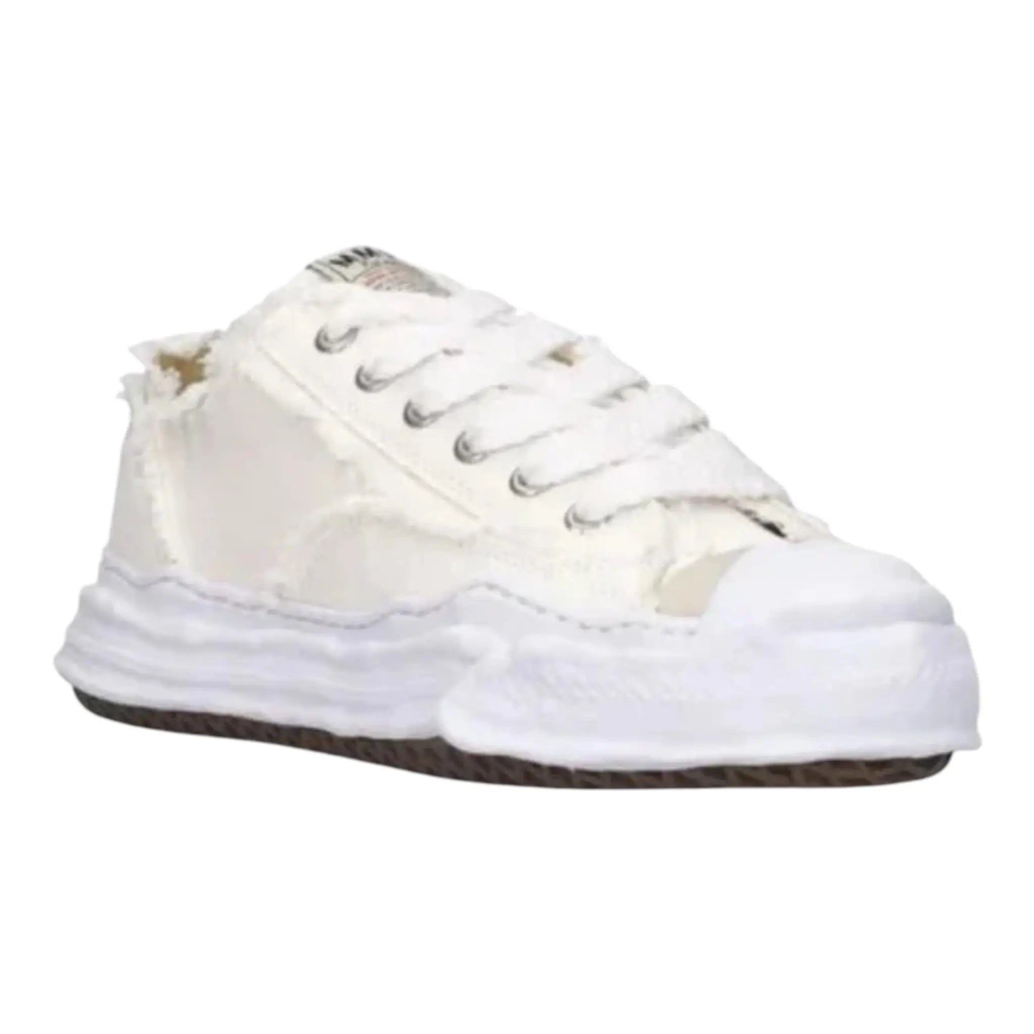 LOW TOP SNEAKER Dripflare