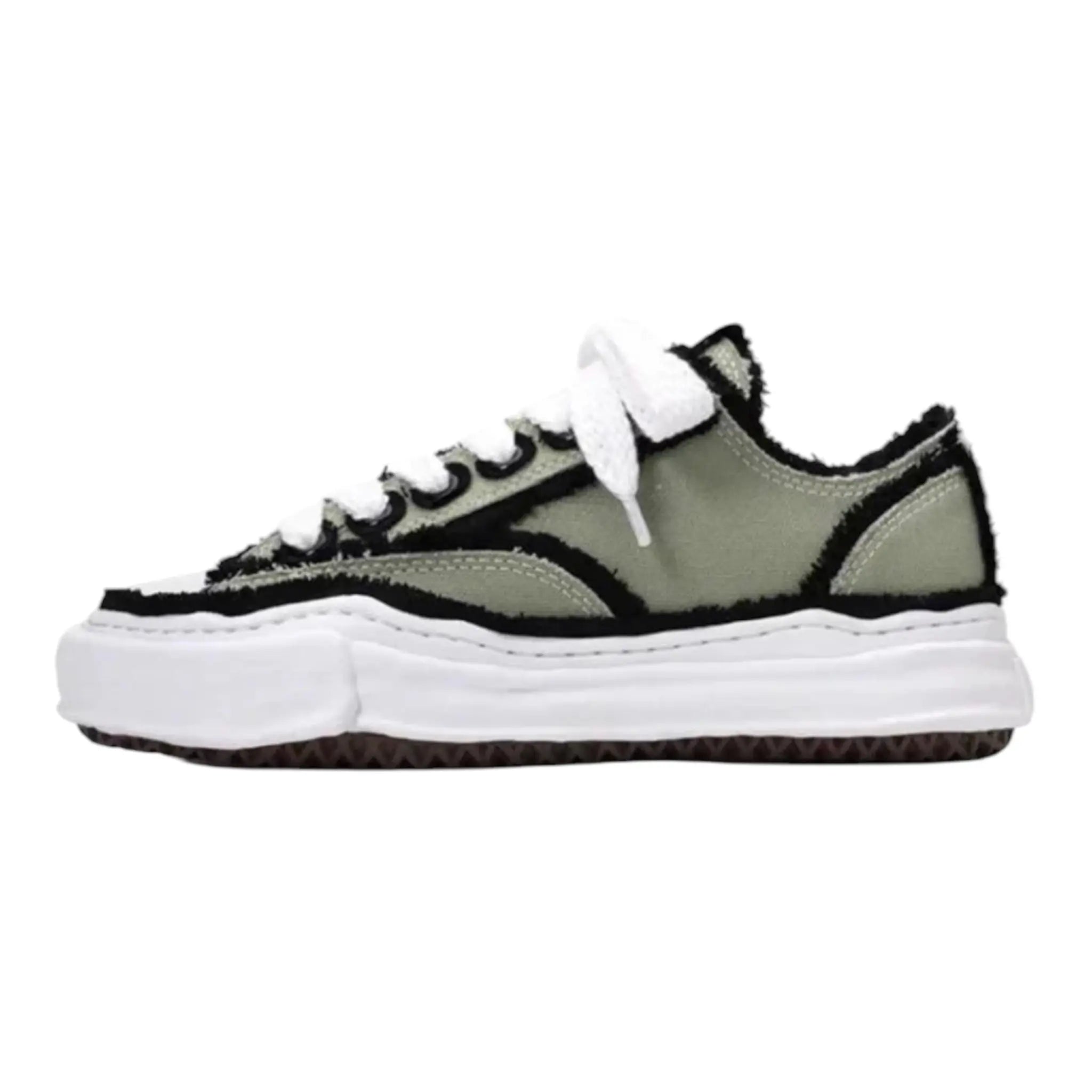 FLARED LOW SNEAKER Dripflare