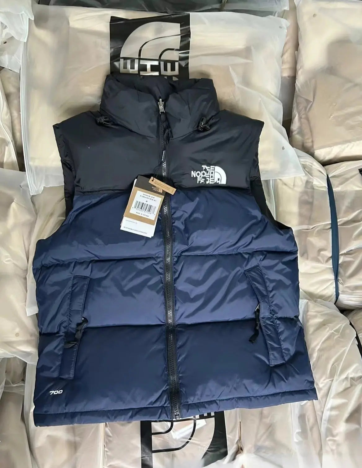 LAVIVE Performance Vest 700 Dripflare